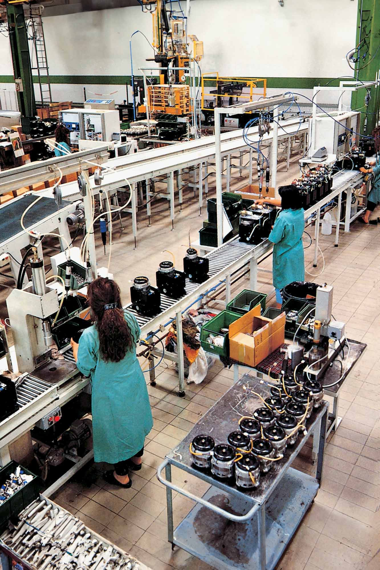 The history of FAAC: 1975