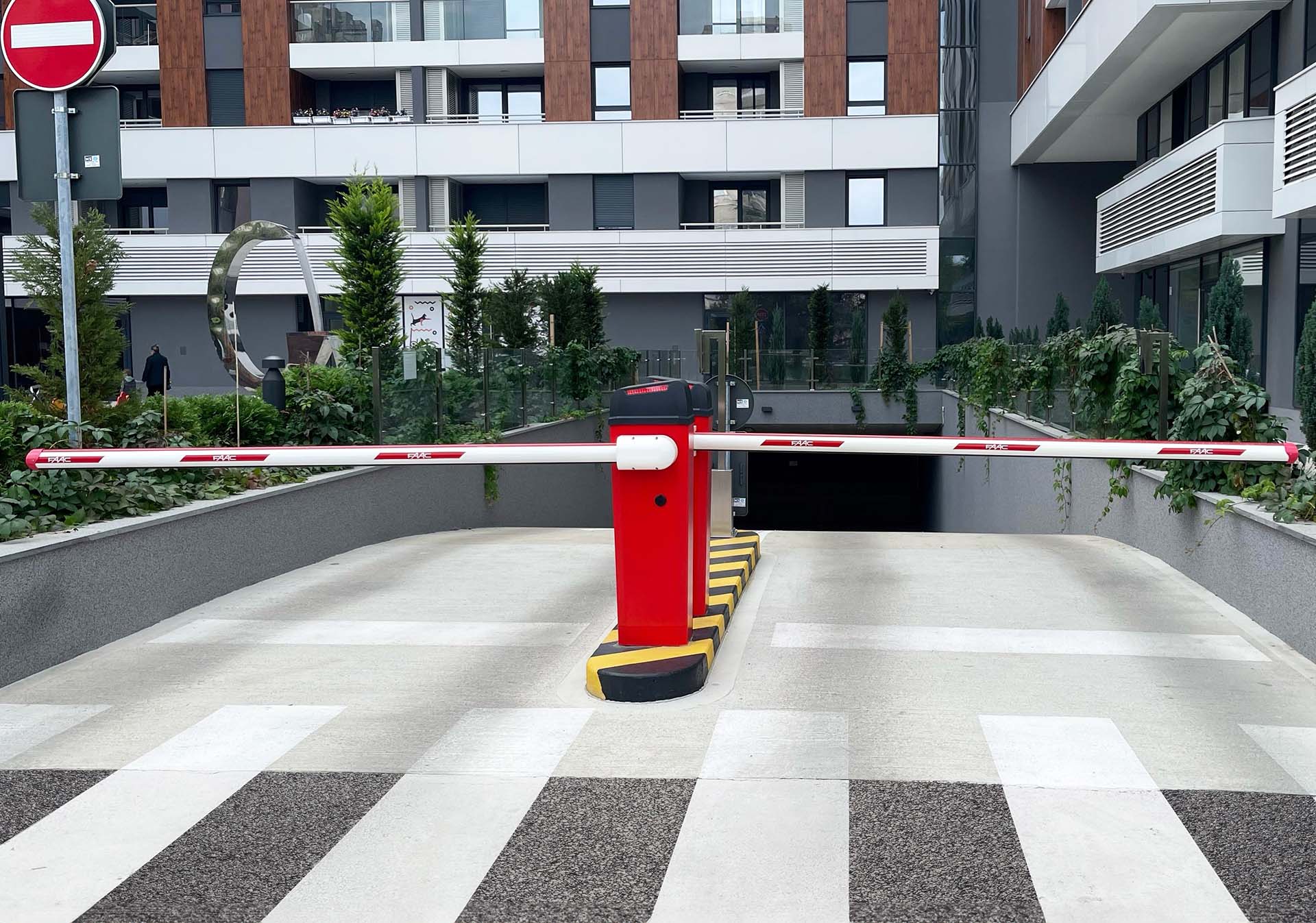 FAAC Automatic Barriers Example 4