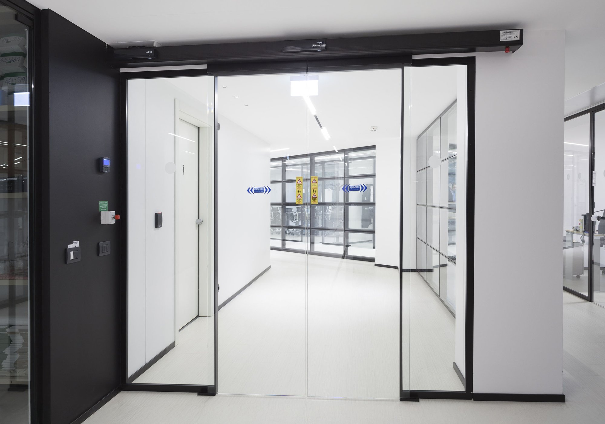 FAAC Automatic Sliding Doors 3