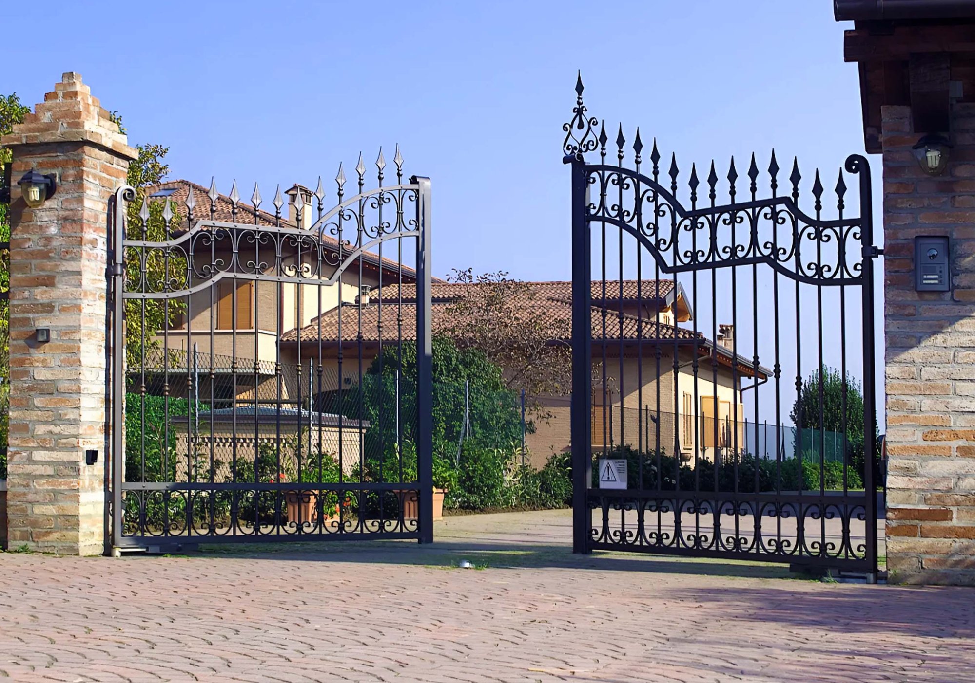 FAAC Swing Gate Automation 3