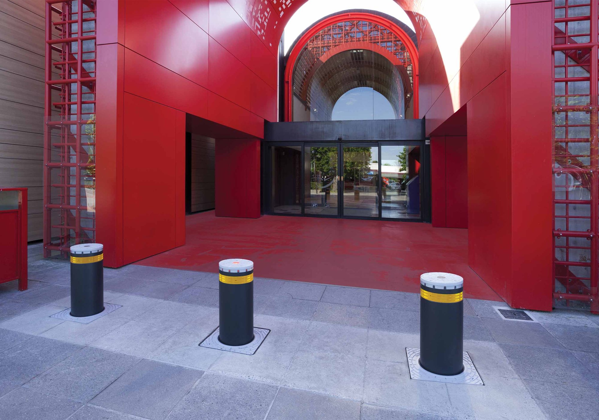 FAAC Traffic and High-Security Bollards