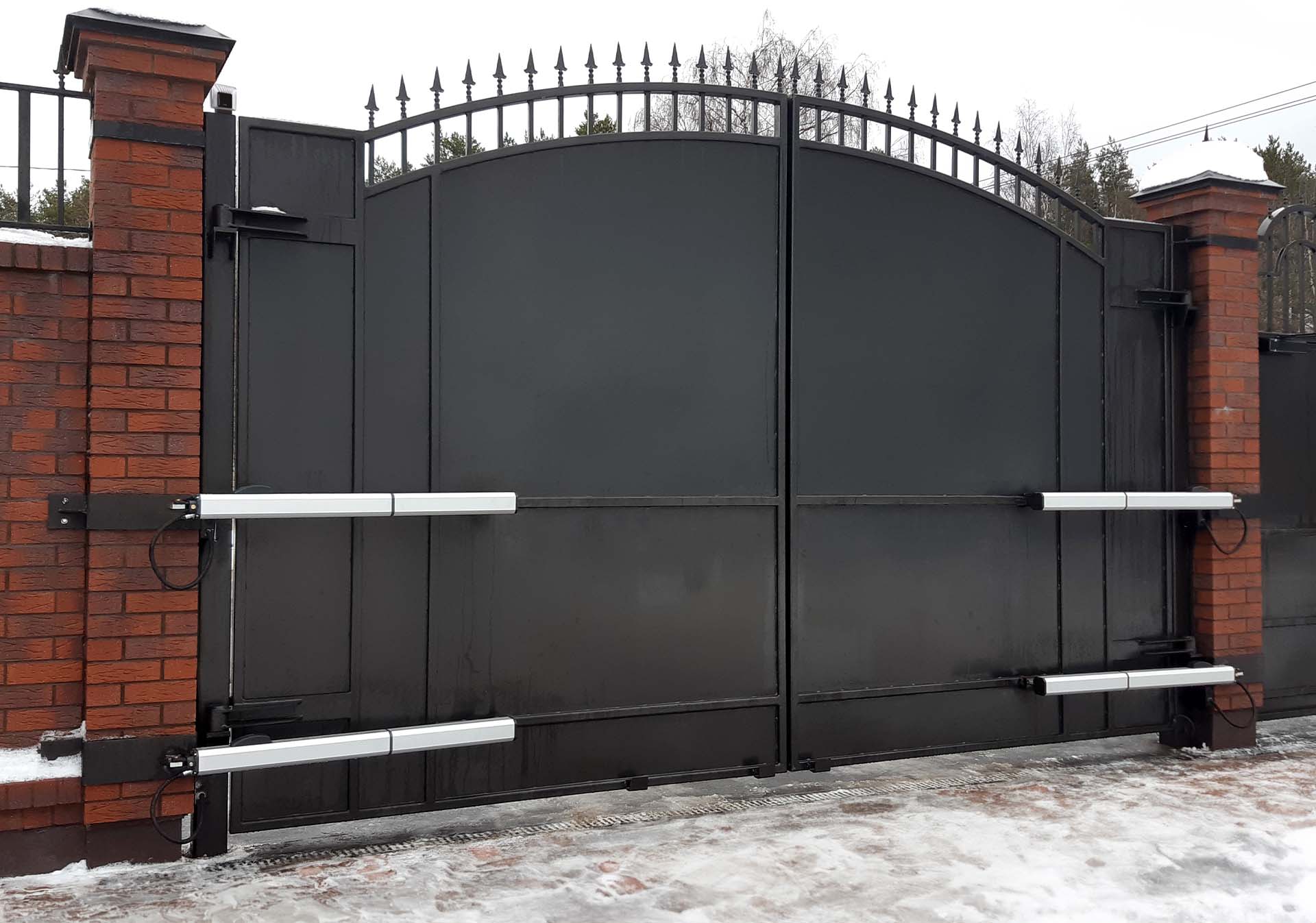 FAAC 400 Swing Gate Operator