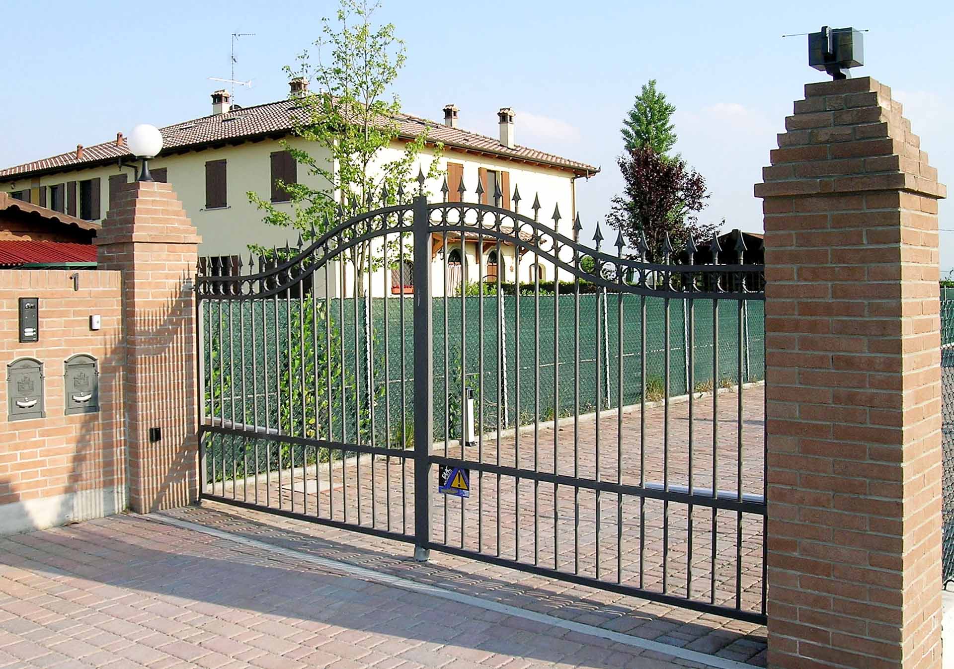 FAAC 402 Swing Gate Hydraulic Operator