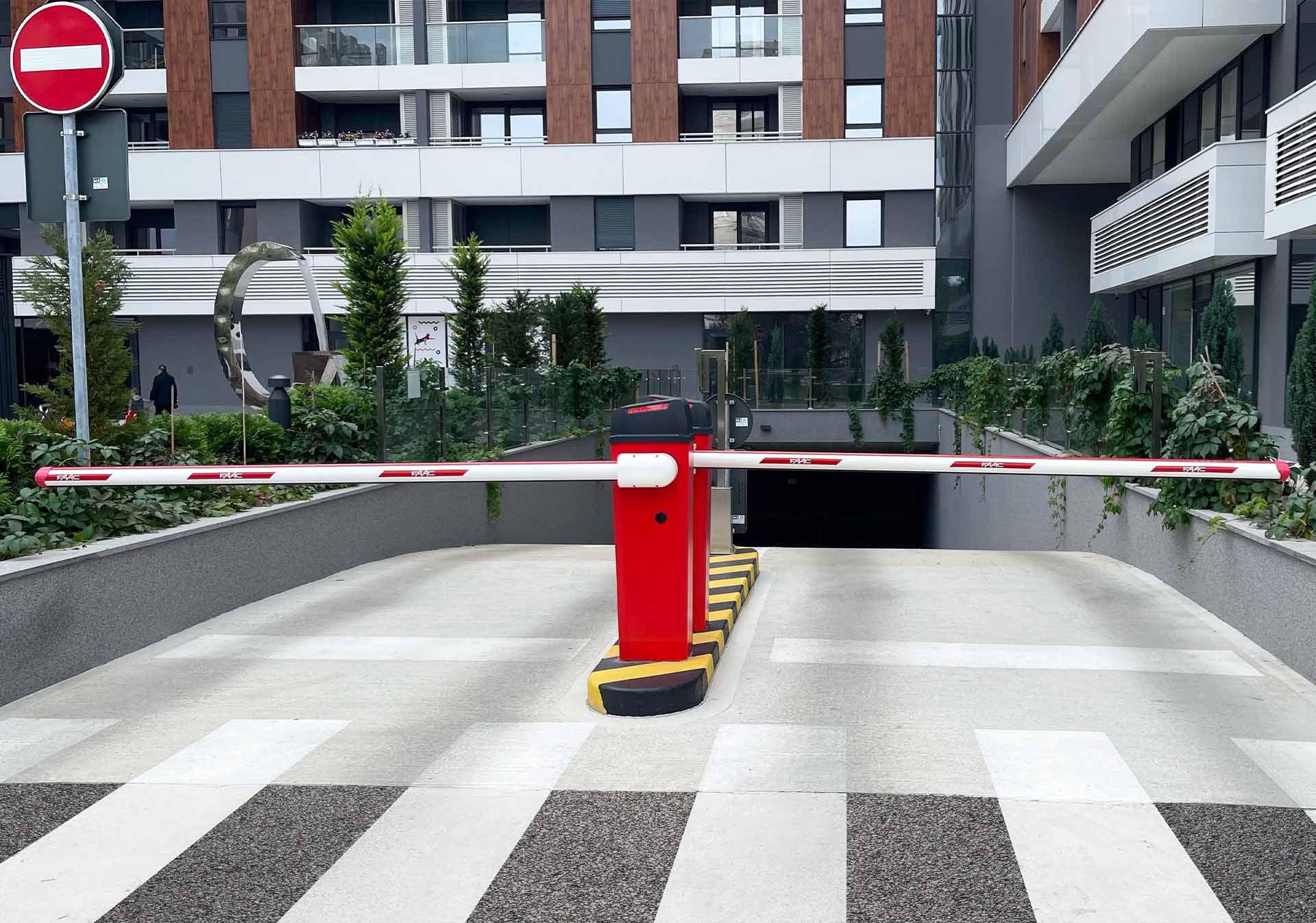 FAAC B614 Automatic Barrier