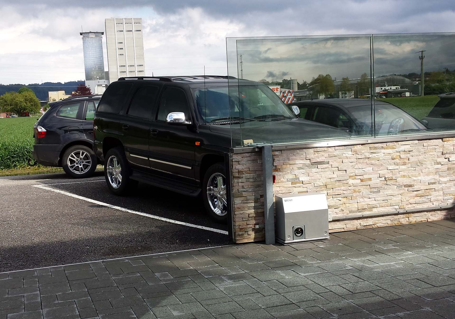 FAAC C851 230V Sliding Gate Gearmotor